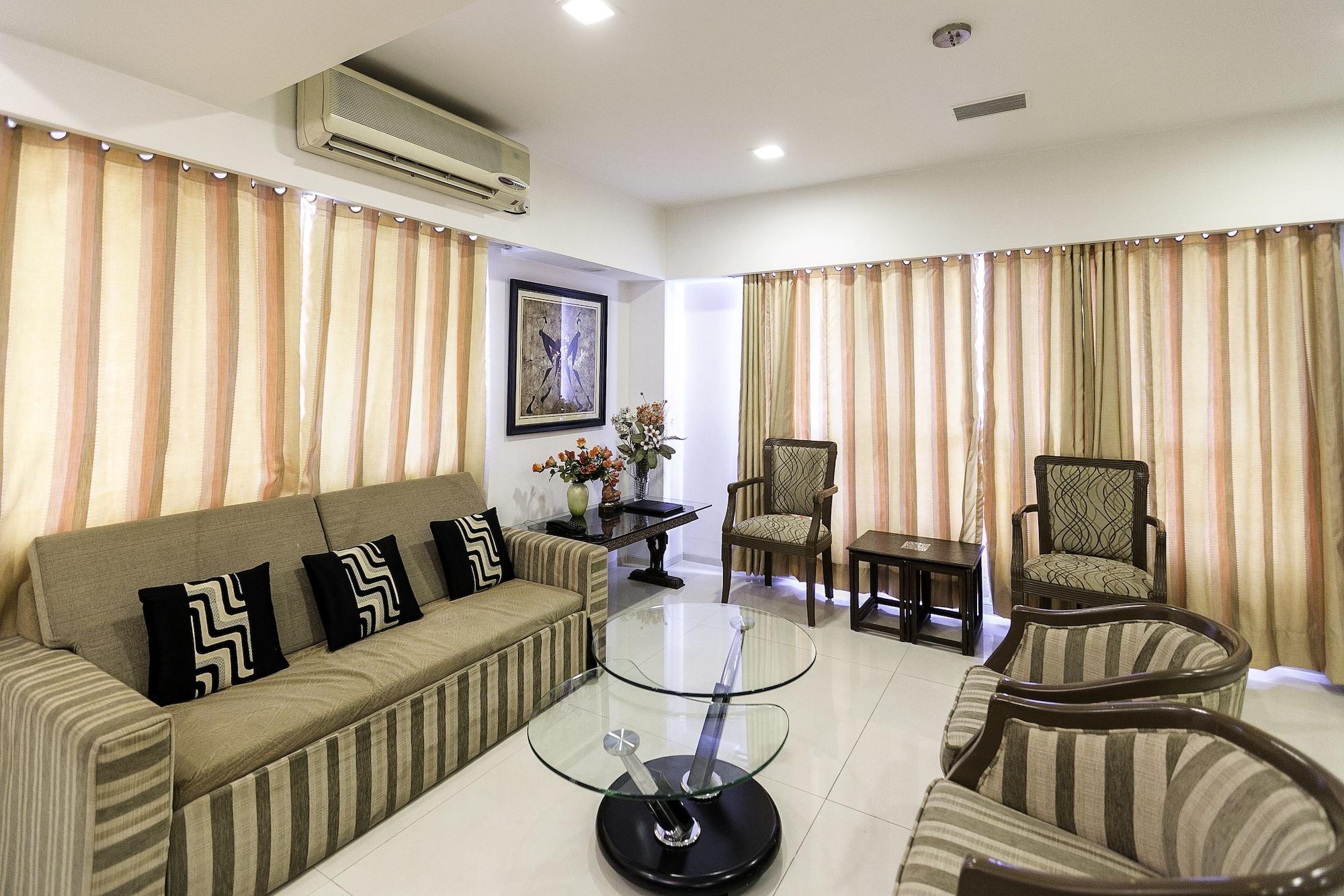 Treebo Trend New Castle Hotel Mumbai Exterior foto