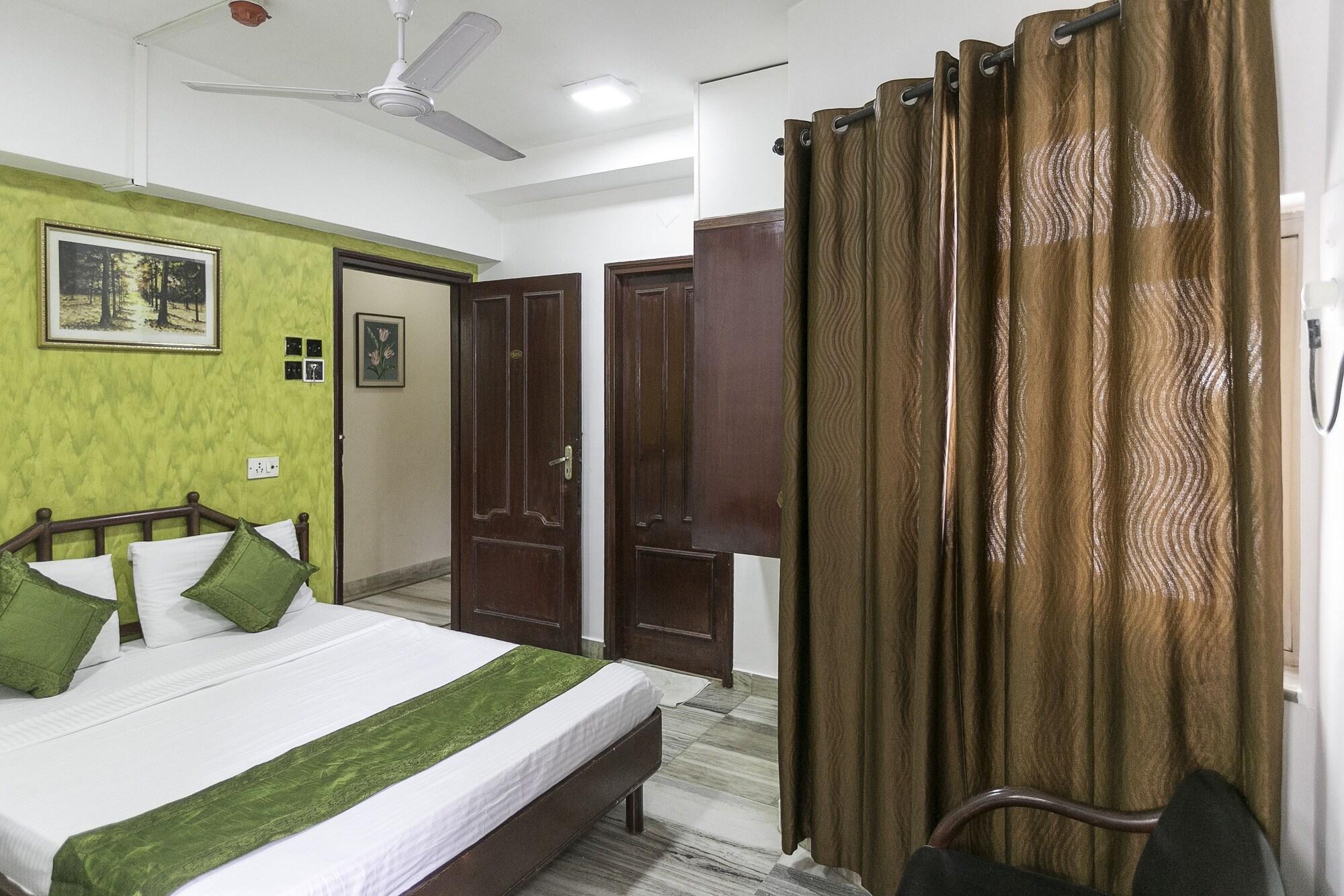 Treebo Trend New Castle Hotel Mumbai Exterior foto