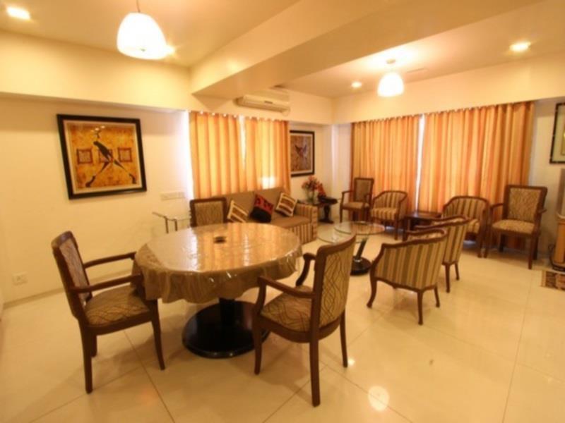 Treebo Trend New Castle Hotel Mumbai Exterior foto